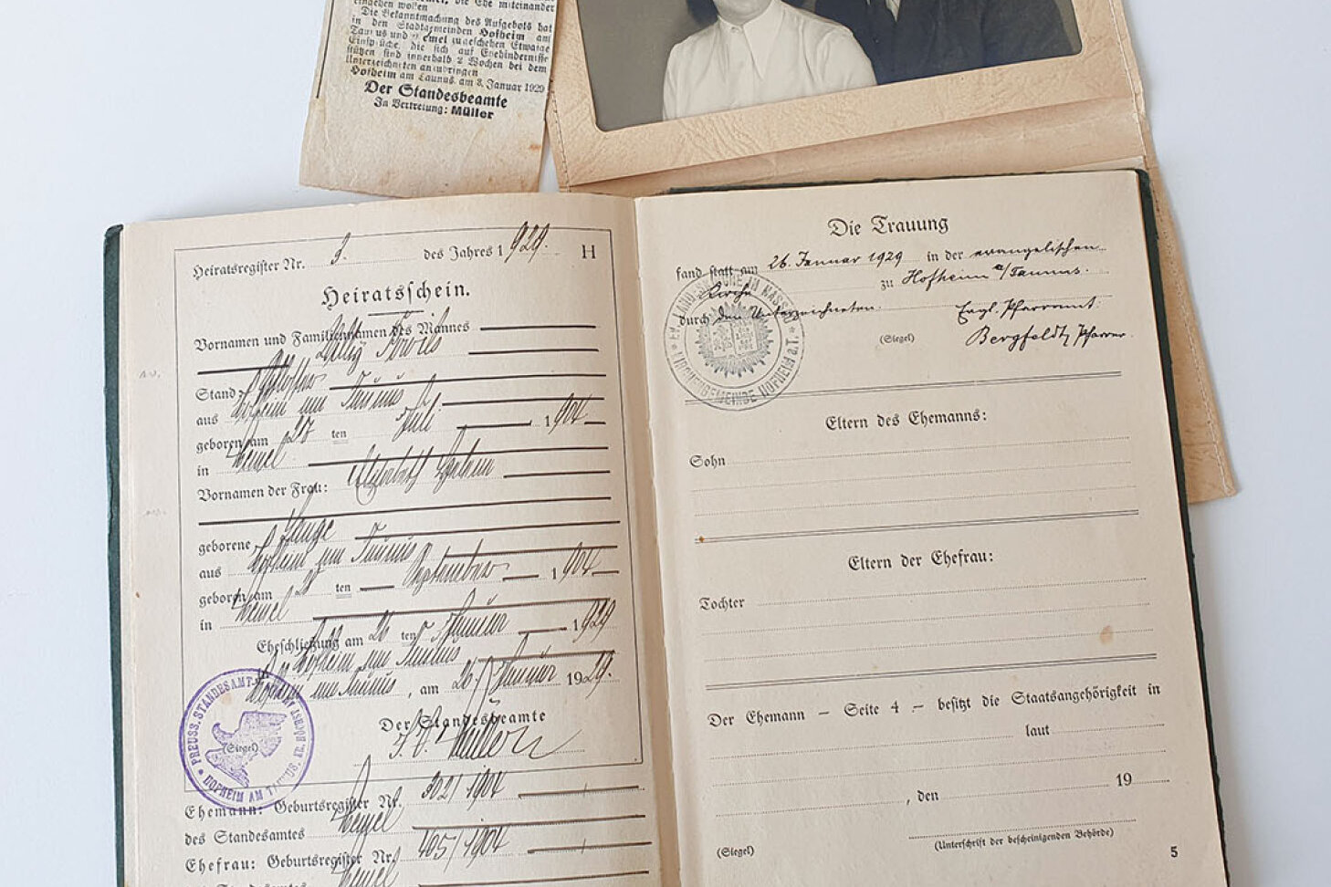 Zwischen Zeitungsspalte und Lebensgeschichte