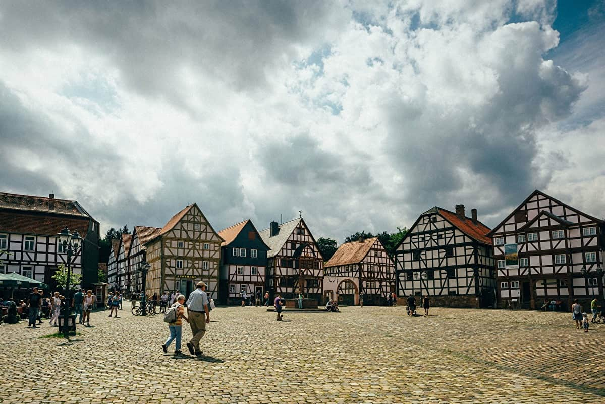 Schöne Fachwerkbauten im Hessenpark