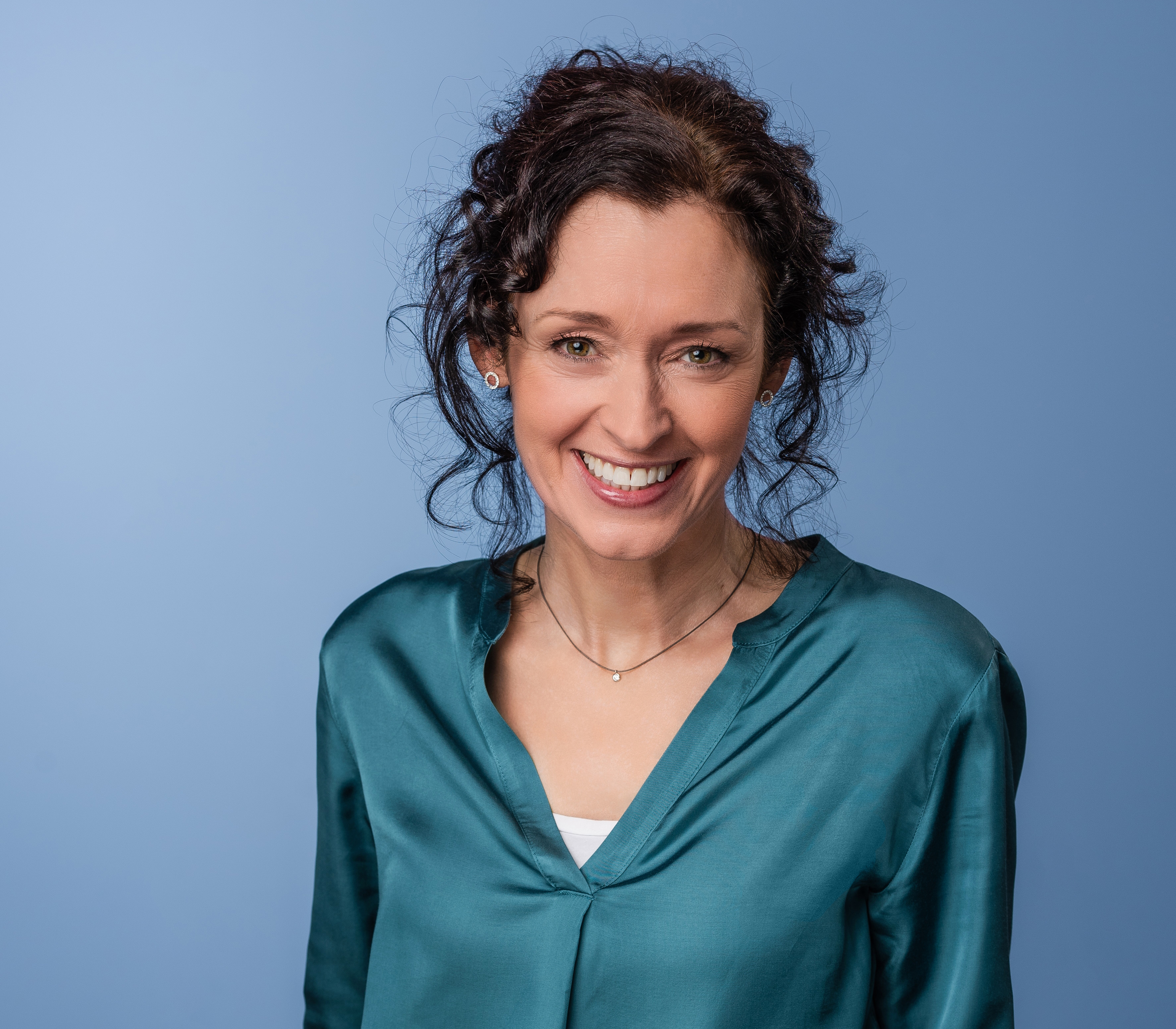 Portrait_Julia_Finkernagel___Urheberin_Kirsten_Nijhof___Rechte_J.Finkernagel_ausschnitt.jpg 